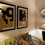 10 Pax Downtown The Emir's Free Parking Βίλα *