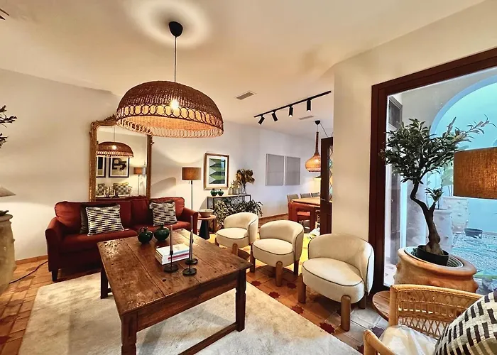 10 Pax Downtown The Emir's Free Parking * 코르도바