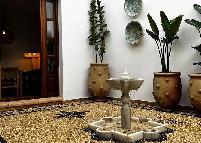 10 Pax Downtown The Emir's Free Parking * Córdoba