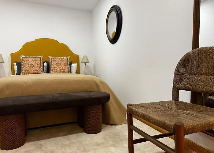 10 Pax Downtown The Emir's Free Parking Villa